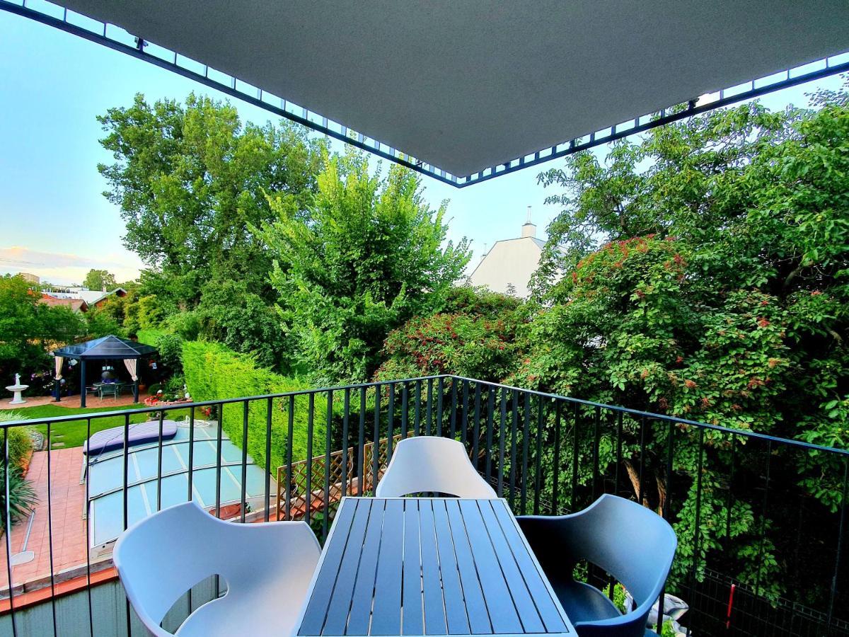 Near Lake Fully Furnished Beautiful Apartment Вена Экстерьер фото