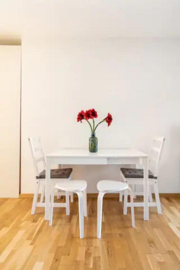 Near Lake Fully Furnished Beautiful Apartment Вена Экстерьер фото
